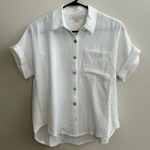 Monteau White Short-Sleeve Button-Up Blouse with Chest Pocket